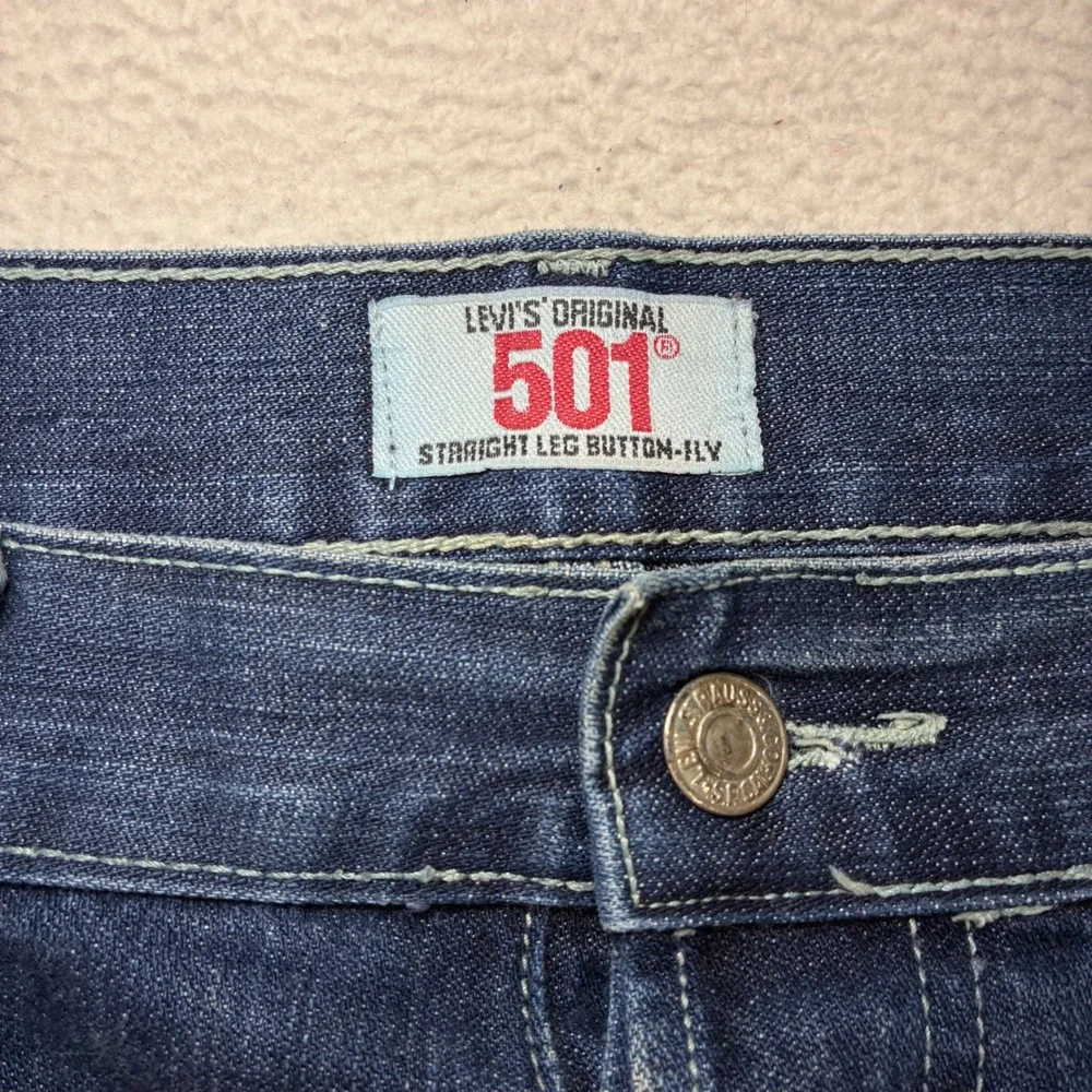 Vintage Levis 501 Straight Jeans Men 40x31 Blue Fade Button Fly Y2K 90s Made USA